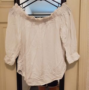 White of the shoulder top